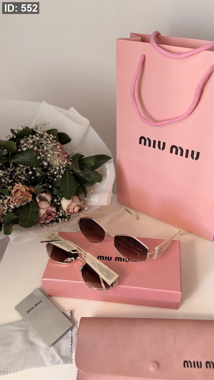 نظارة MIU MIU / فل بكج علبة وكيس كواليتي ماستر