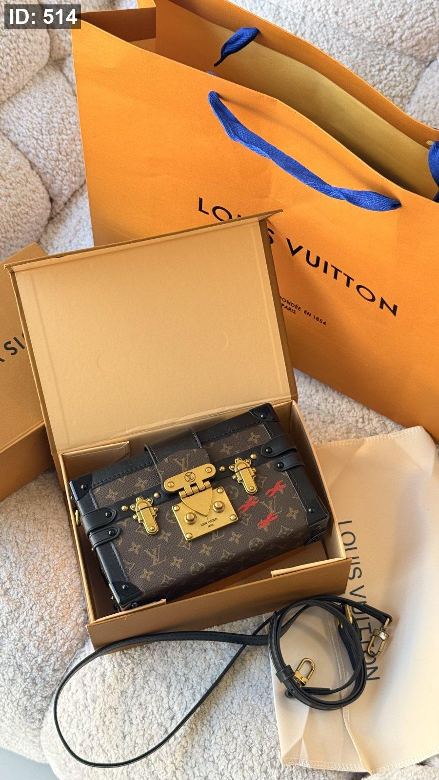 شنطة - Louis Vuitton Petite Malle ( limited edition) كواليتي ميرور
